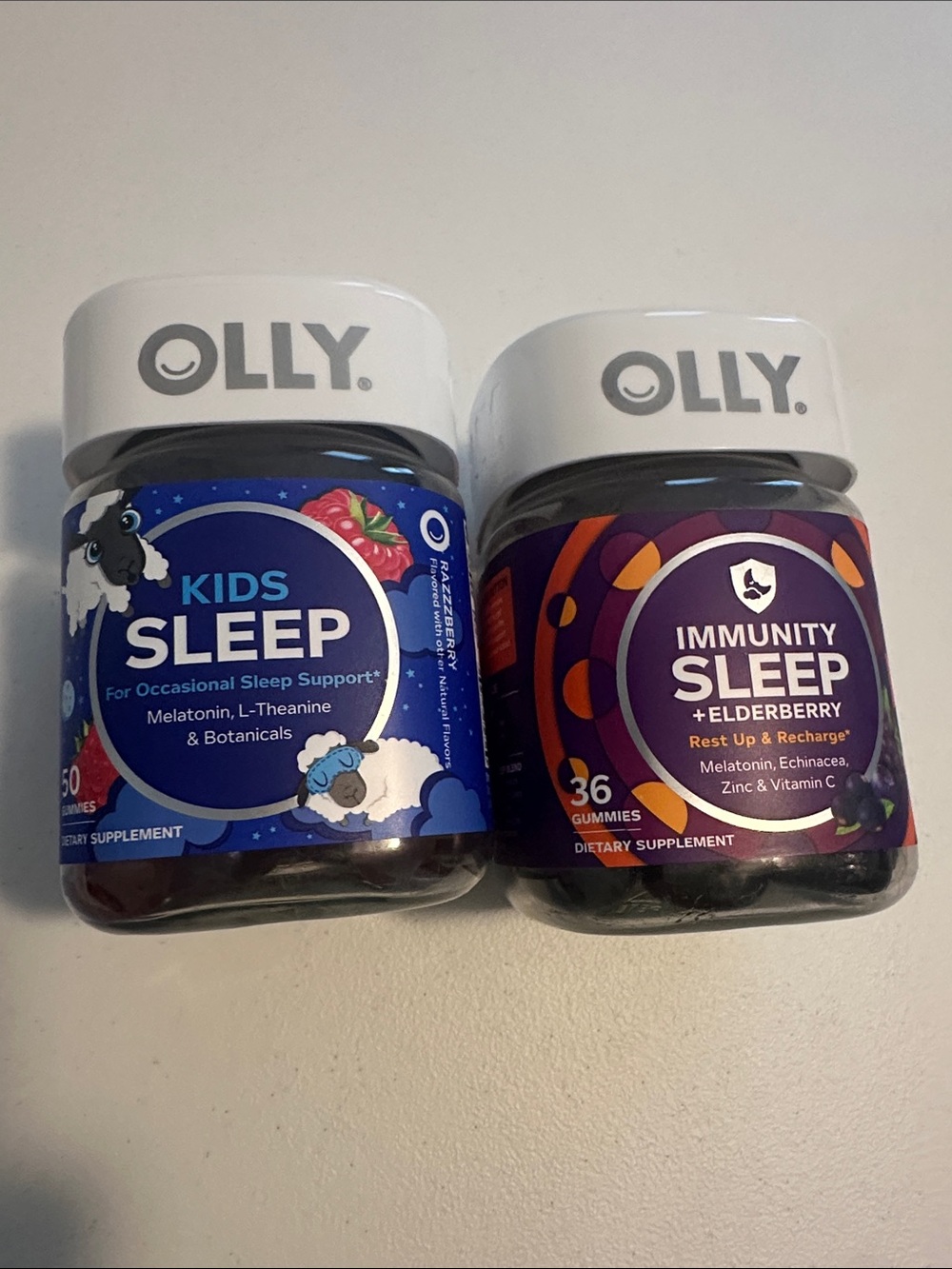 Lot of 2 OLLY sleep gummies. One for you, one for the kids! Exp 12/17/26,4/27/27